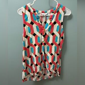 Crown & Ivy medium  Art Deco Print V-Neck Sleeveless Top